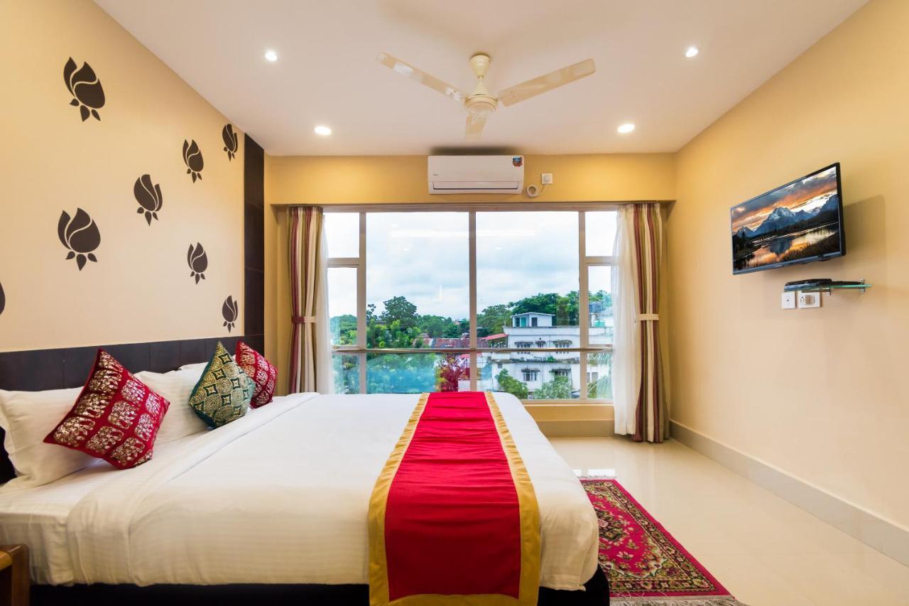 Central Courtyard Boutique Hotel Siliguri Eksteriør billede